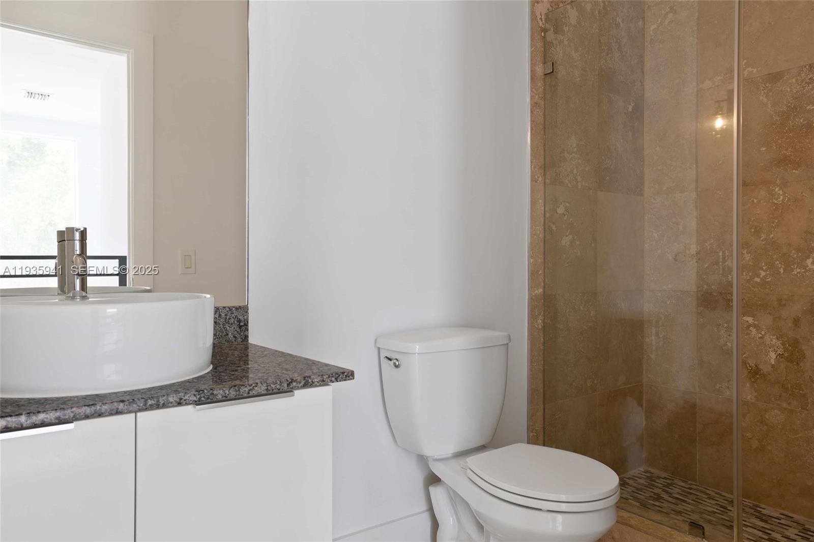 BAYWOOD - Residential