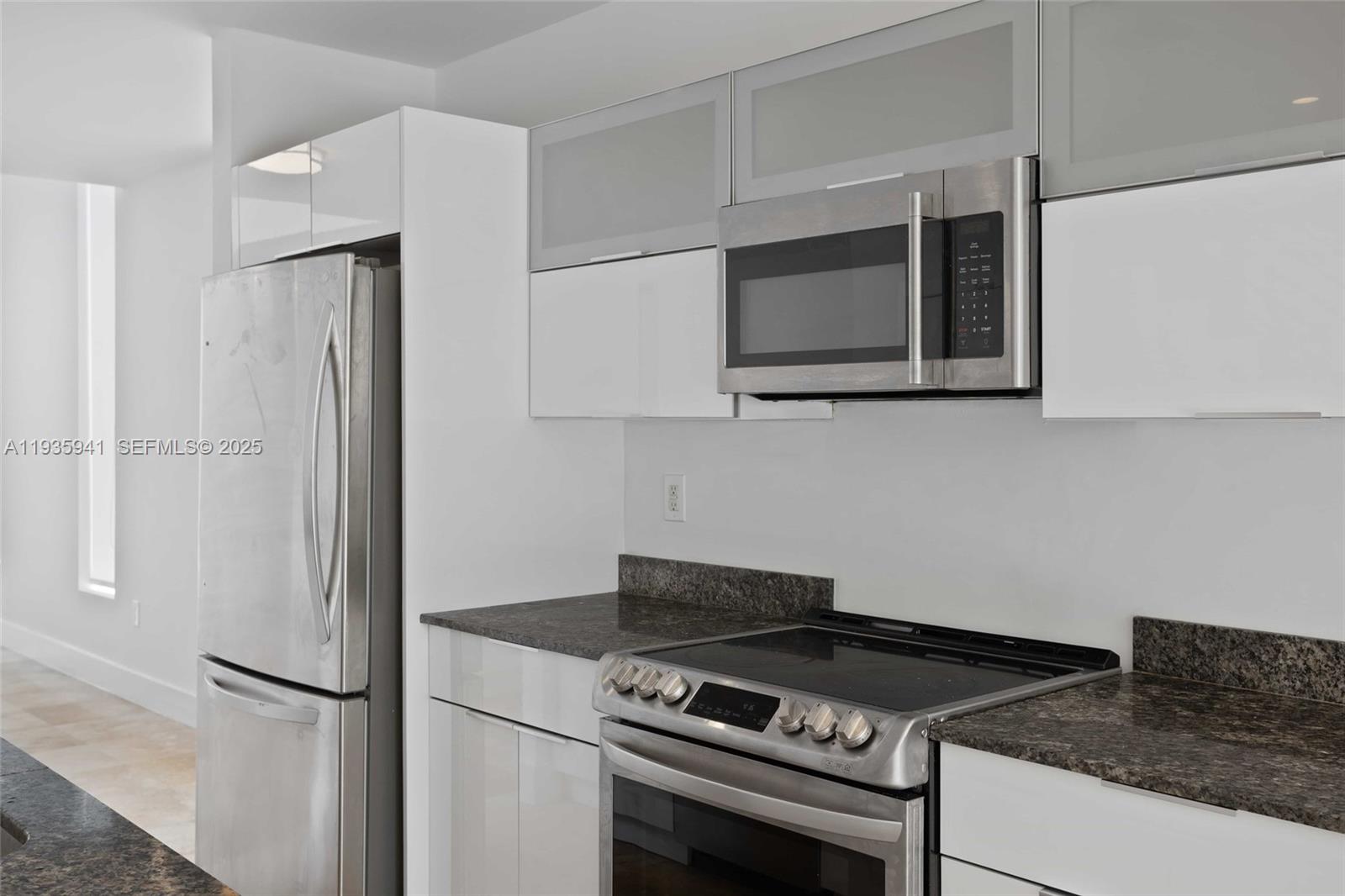 BAYWOOD - Residential