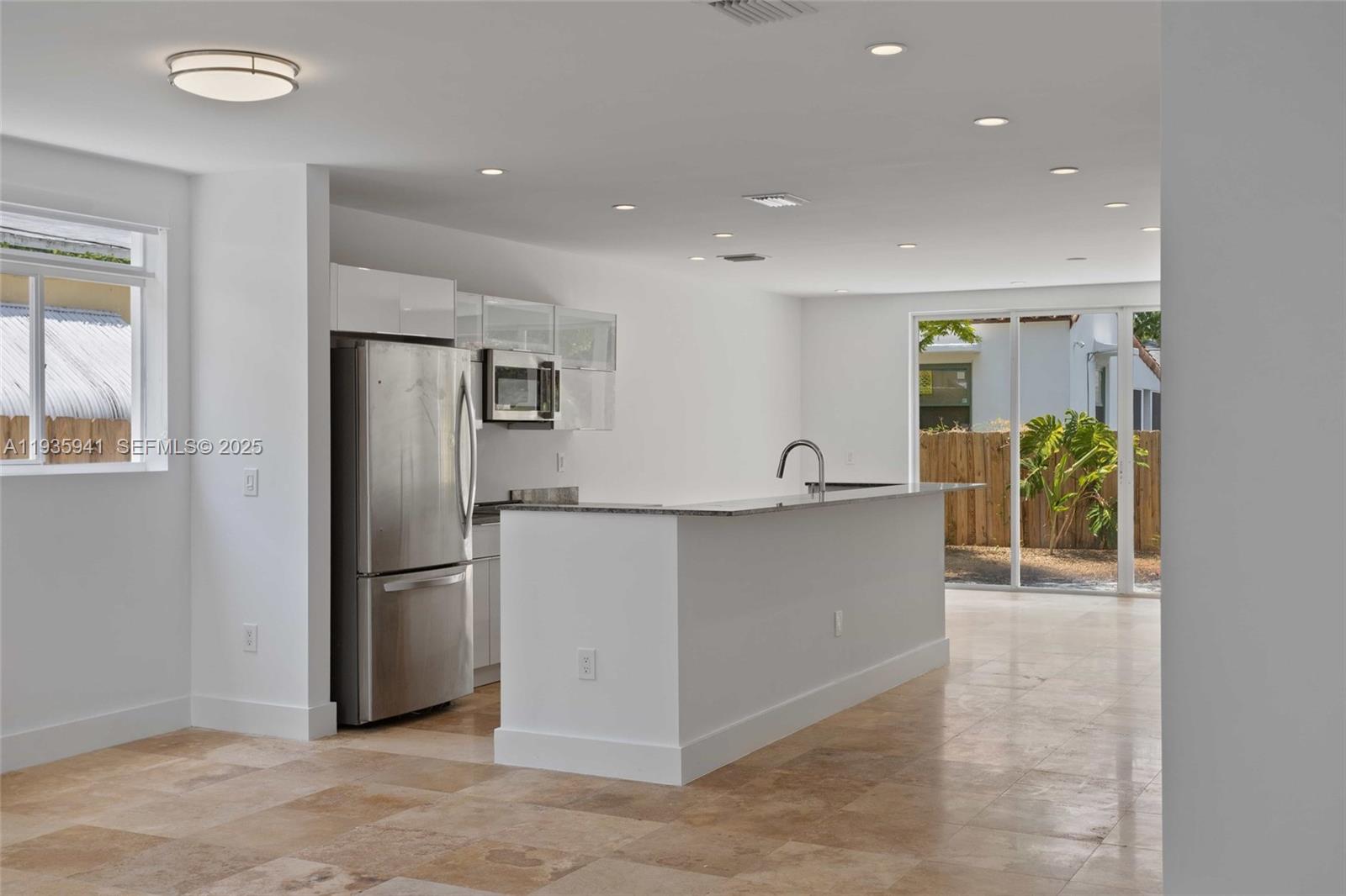 BAYWOOD - Residential