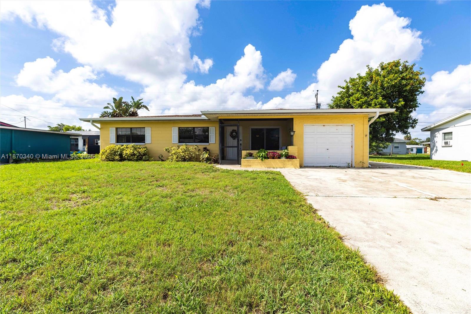 LEHIGH ACRES - Residential