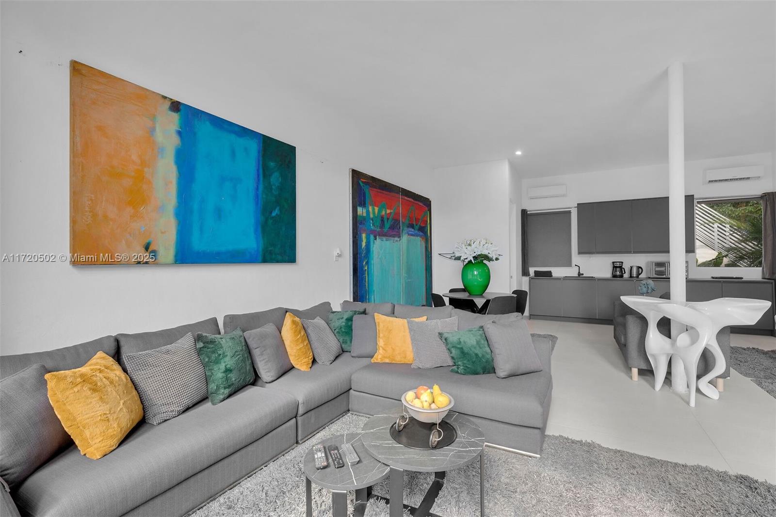 ROCK HARBOR MANOR - Residential