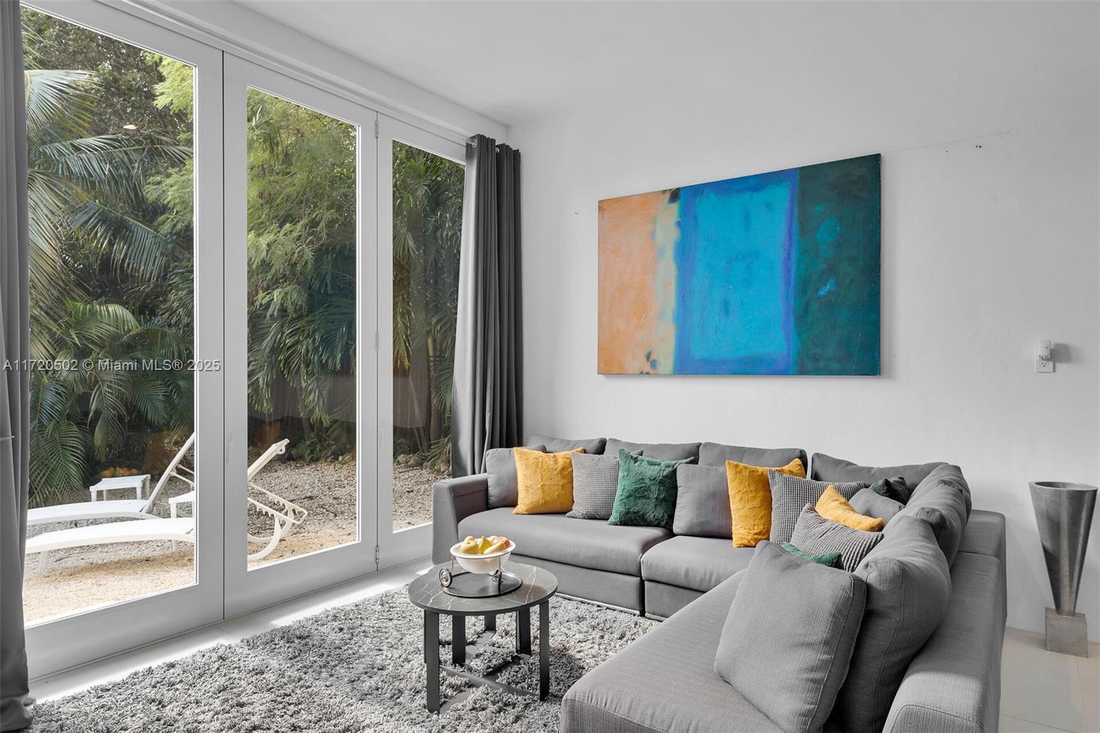 ROCK HARBOR MANOR - Residential