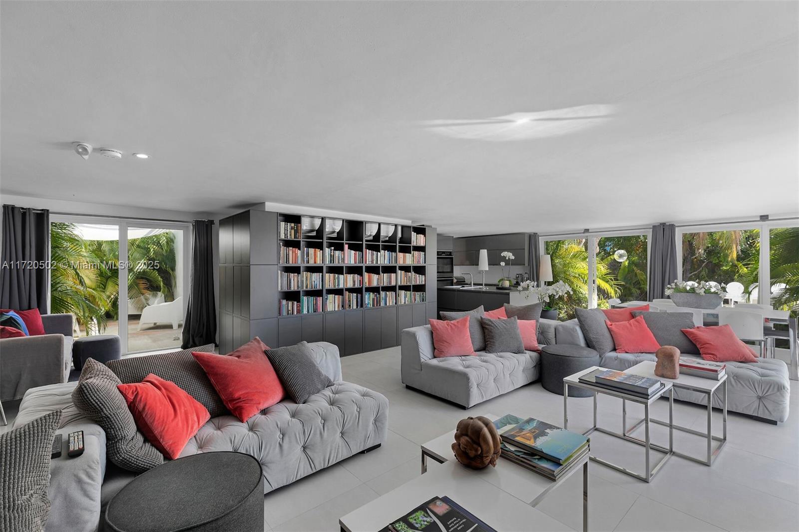 ROCK HARBOR MANOR - Residential