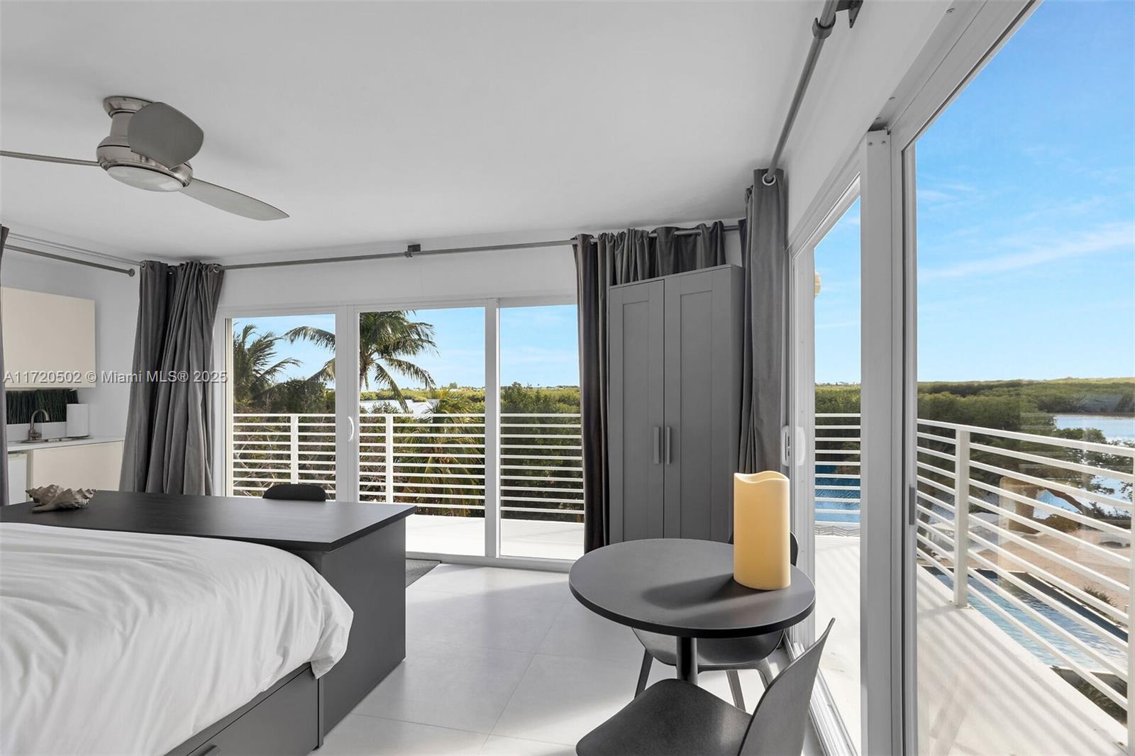 ROCK HARBOR MANOR - Residential