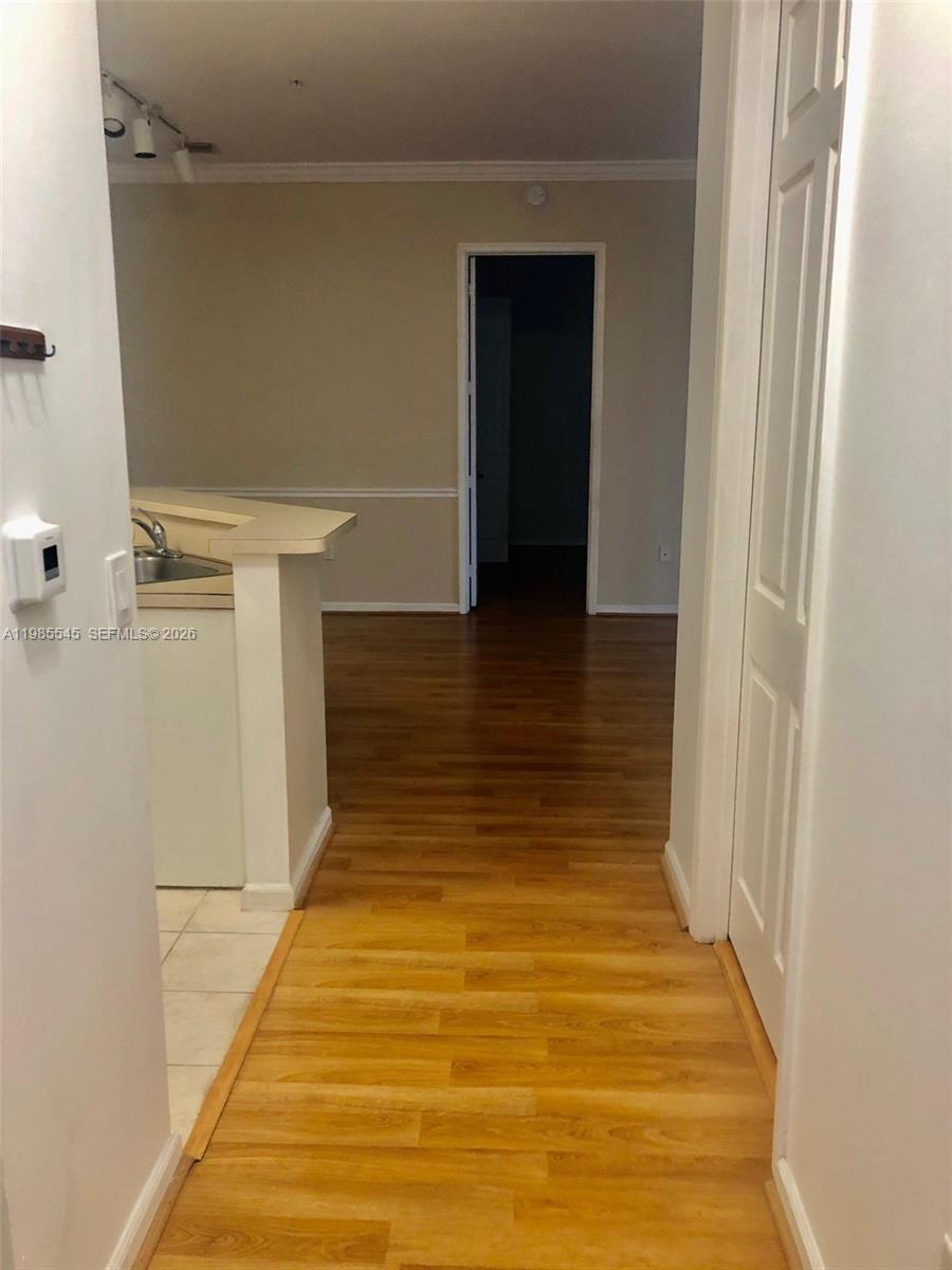 EL-AD VILLAGGIO CONDO BLD - Residential Lease