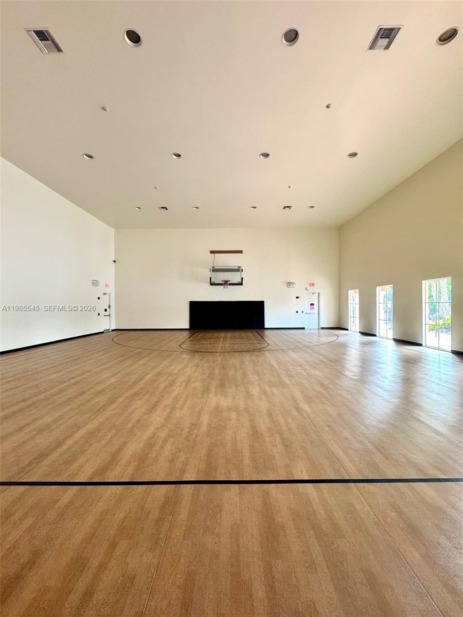EL-AD VILLAGGIO CONDO BLD - Residential Lease