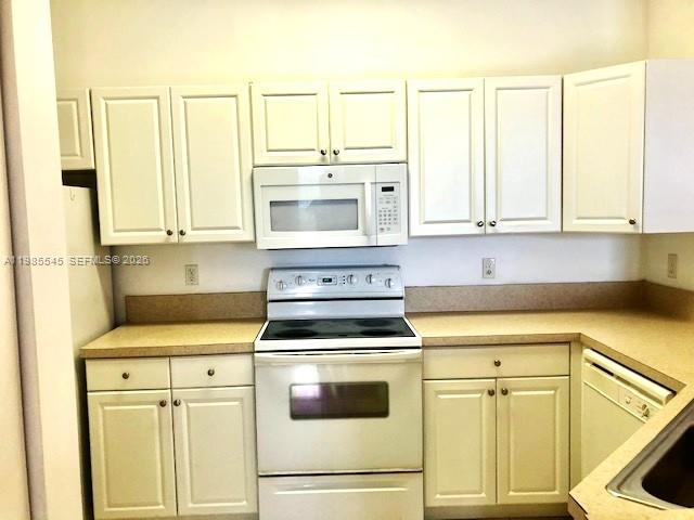 EL-AD VILLAGGIO CONDO BLD - Residential Lease