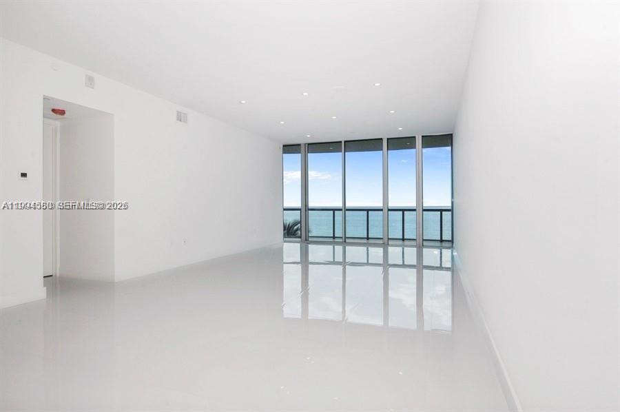 SOUTH CARILLON BEACH COND - Residential Lease