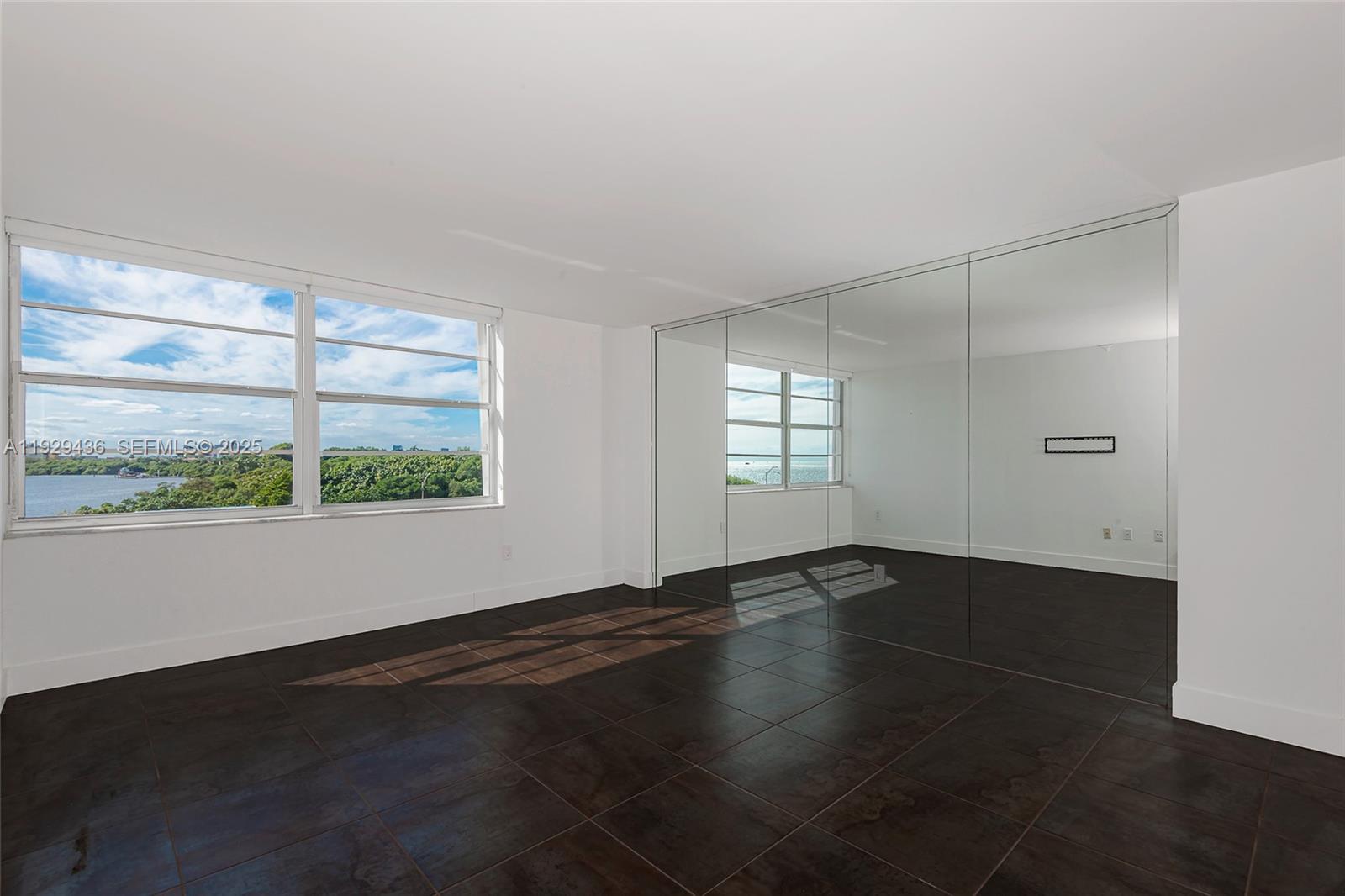 BRICKELL BISCAYNE CONDO - Residential Lease