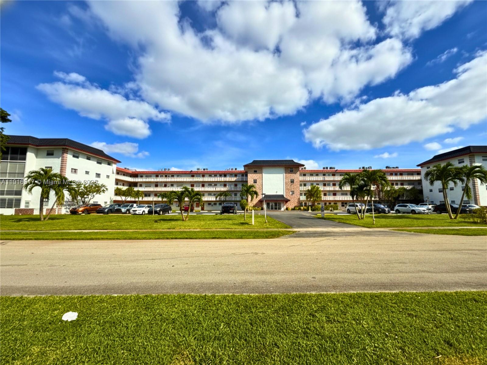 RUBY CONDO - Residential