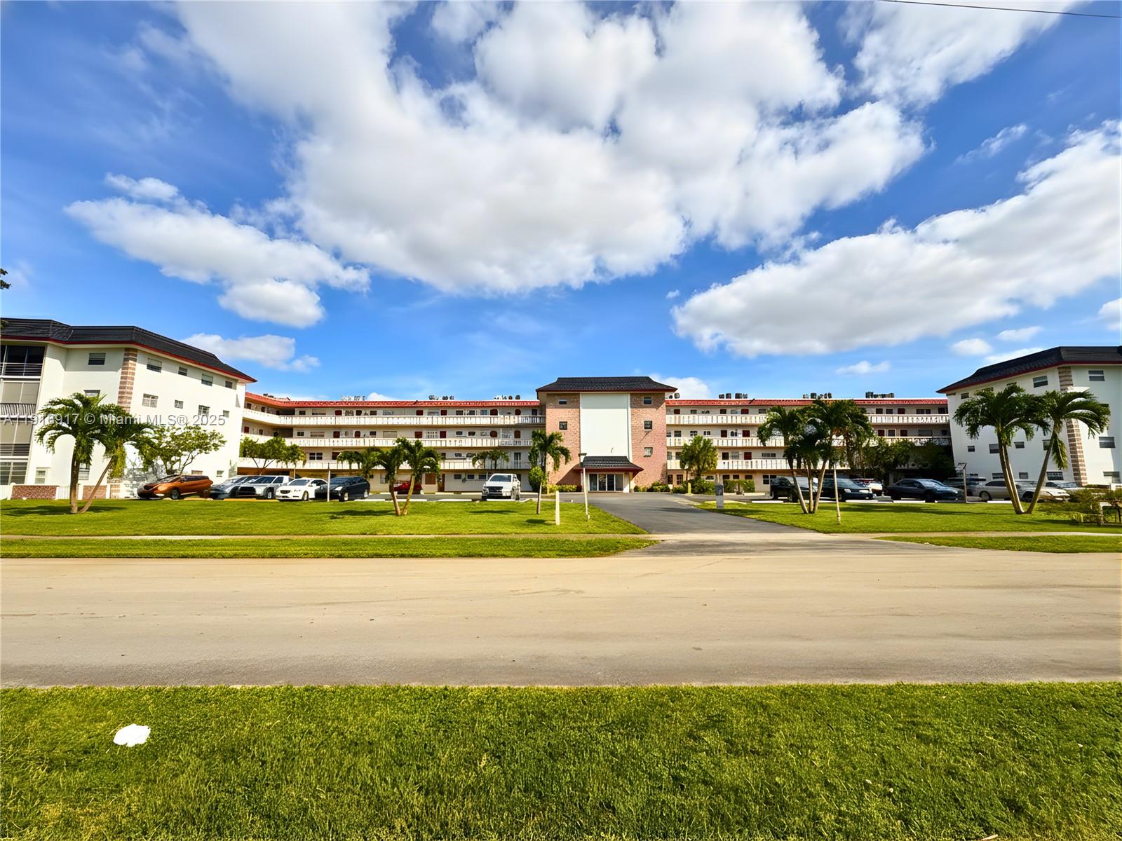 RUBY CONDO - Residential