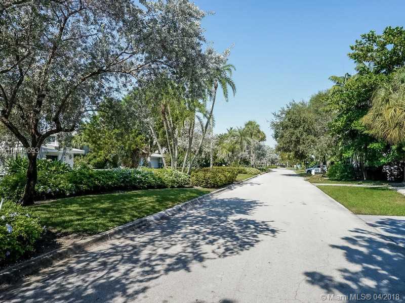 5 55 42 - Residential