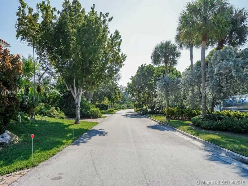 5 55 42 - Residential