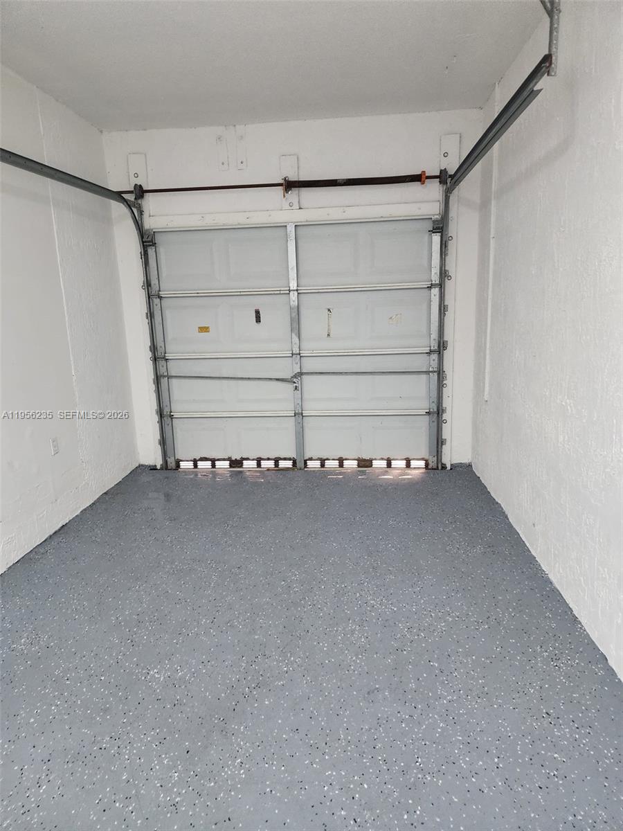 MONACO ESTATES AT KENDALL - Residential