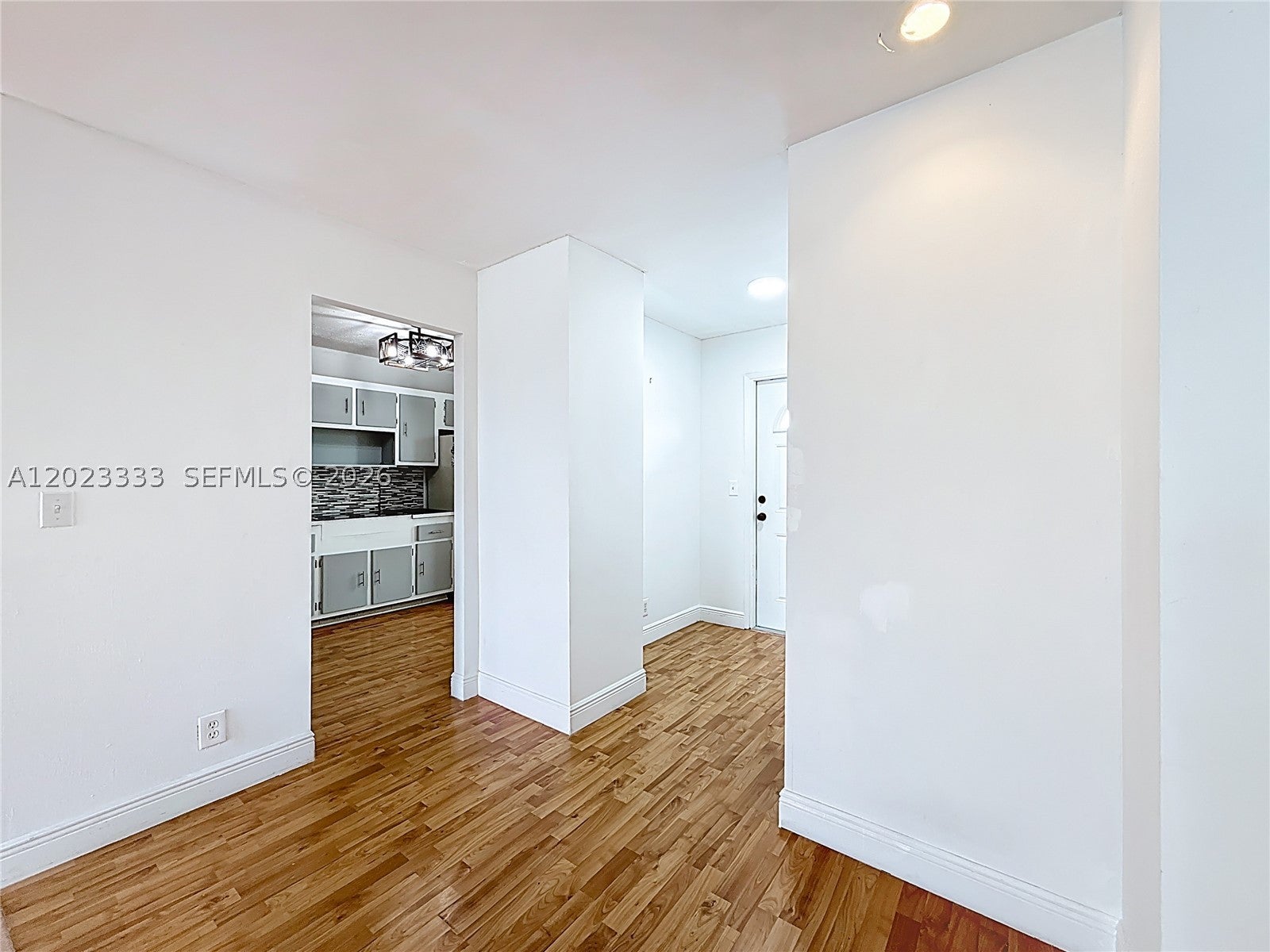 1000 NE 14th Ave 411