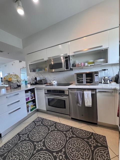 601 NE 36th St 903