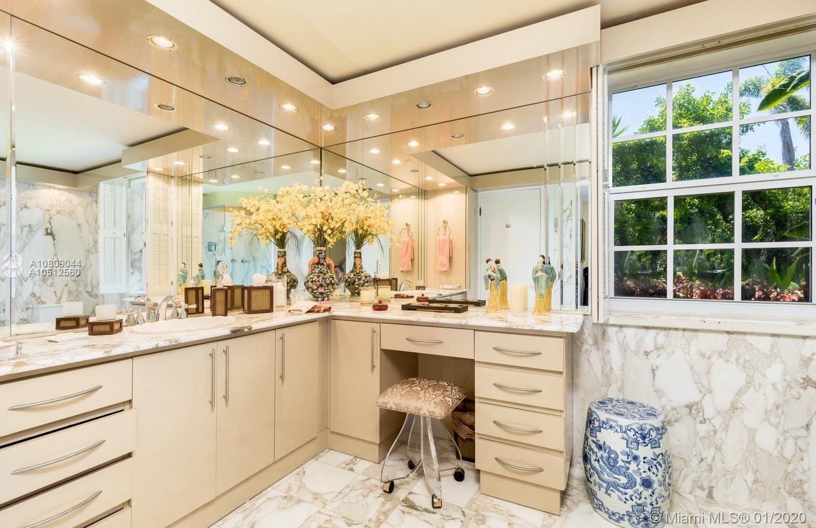 BAY HARBOR ISLAND - Residential