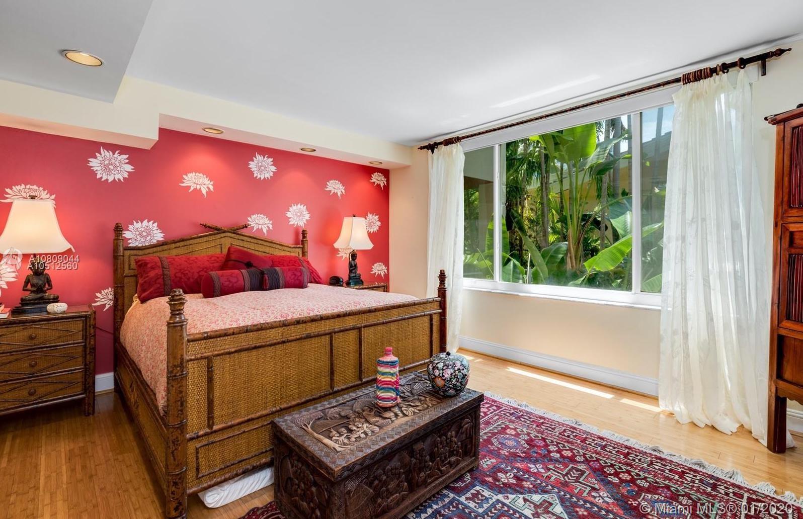 BAY HARBOR ISLAND - Residential