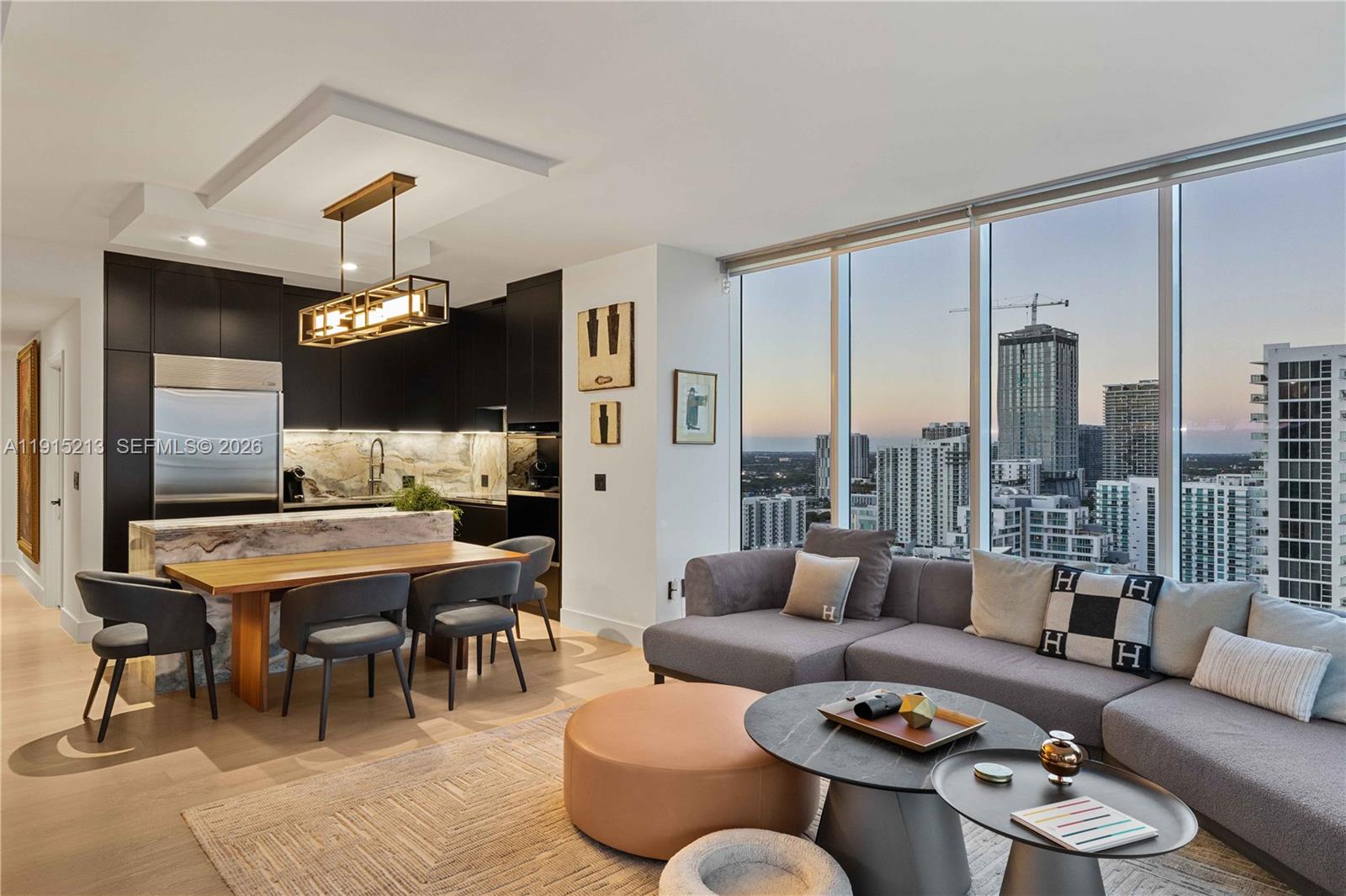 2020 N Bayshore Dr 2401