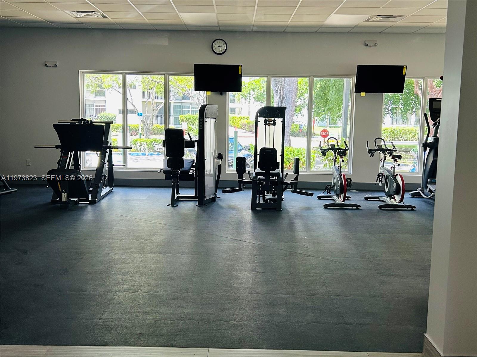 Plaza of the americas - Residential