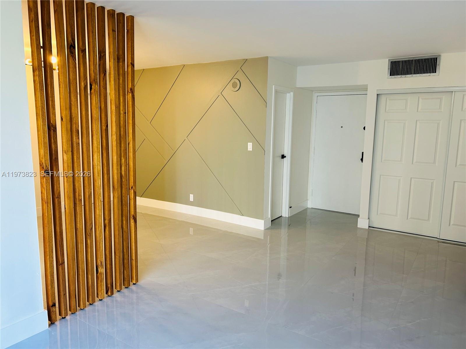 Plaza of the americas - Residential