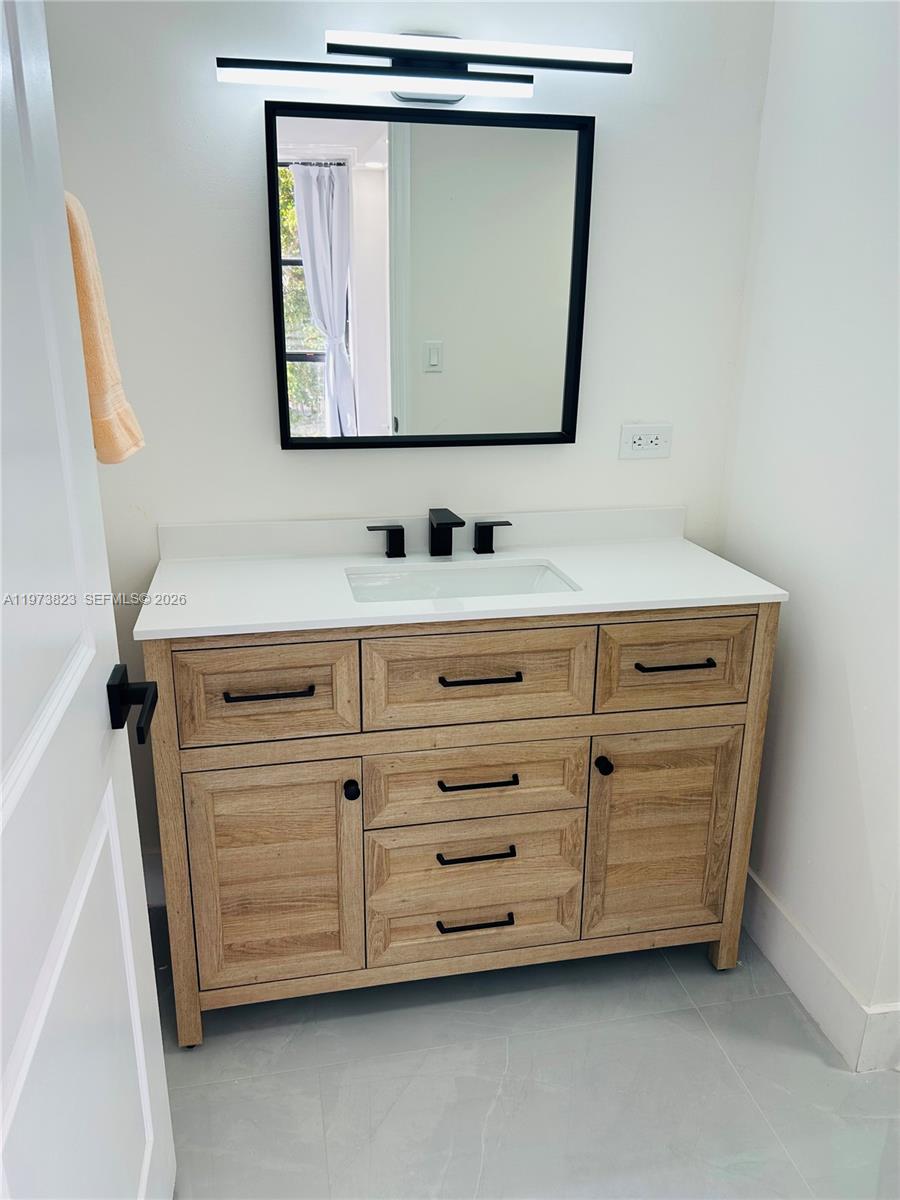 Plaza of the americas - Residential