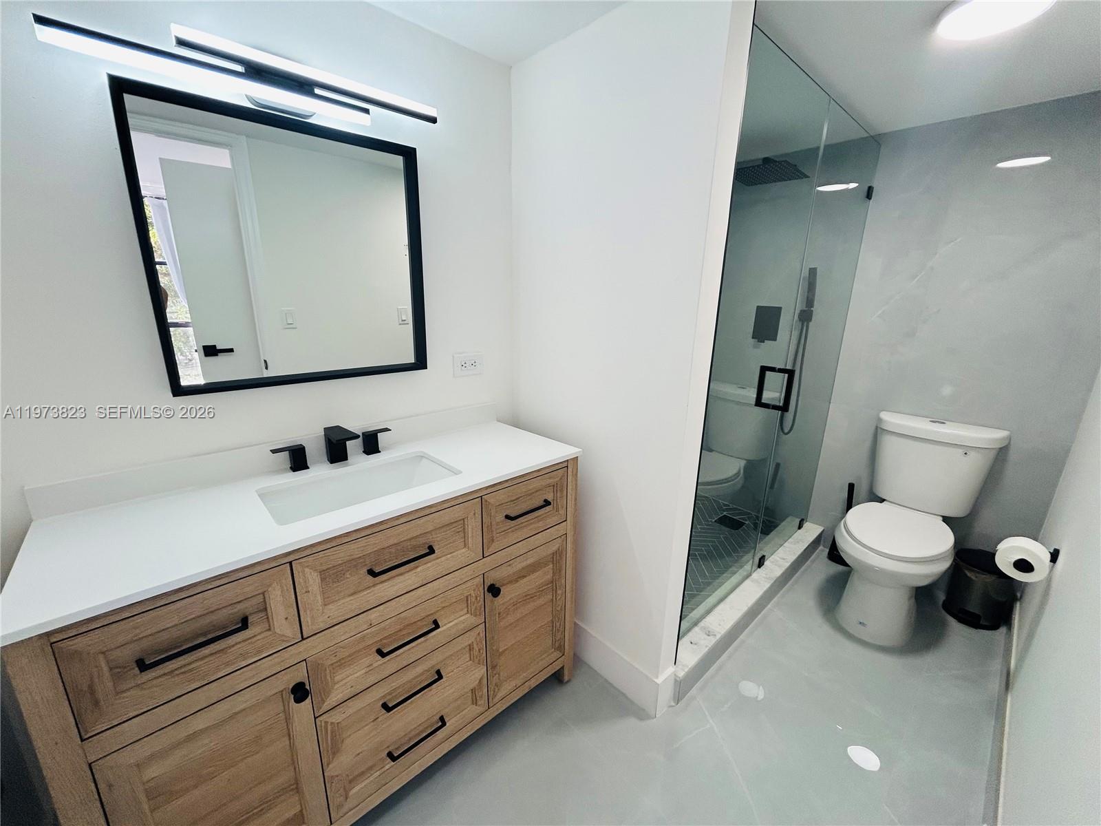 Plaza of the americas - Residential