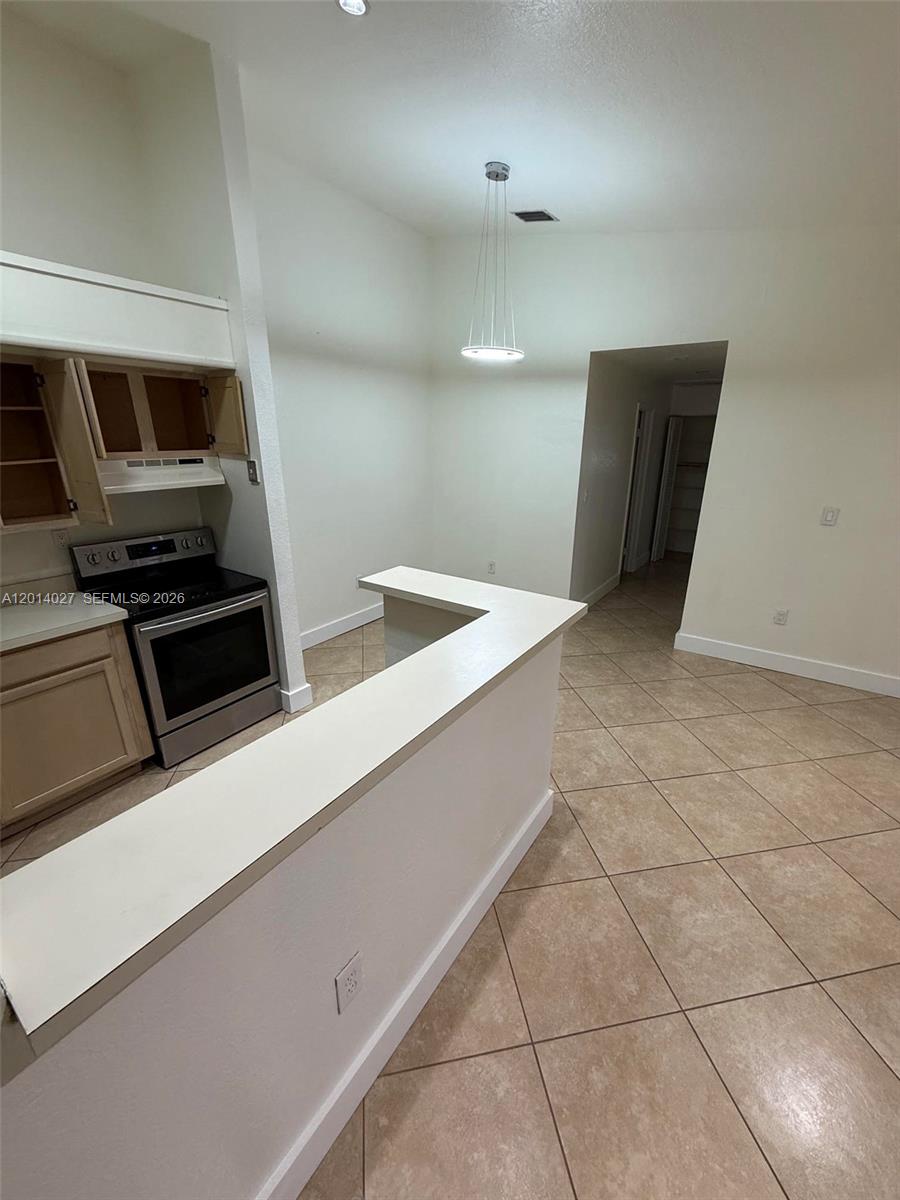 COUNTRYSIDE VILLAGE CONDO - Residential Lease
