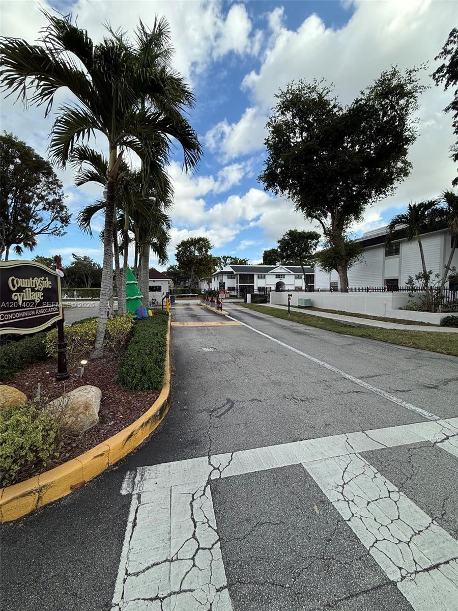 COUNTRYSIDE VILLAGE CONDO - Residential Lease
