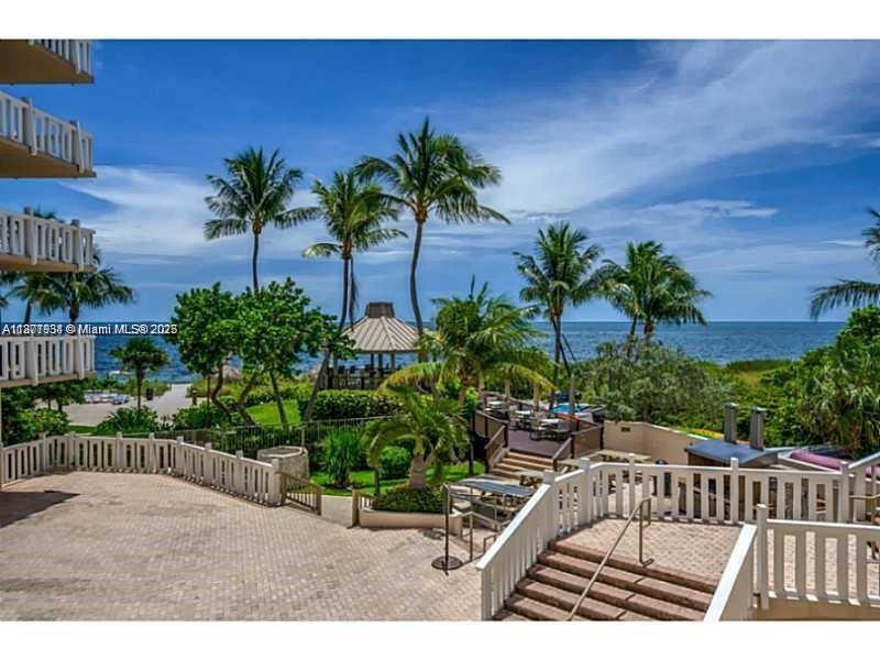 1121 Crandon Blvd F304, Key Biscayne, Miami-Dade County, Florida - 1 Bedrooms  
2 Bathrooms - 