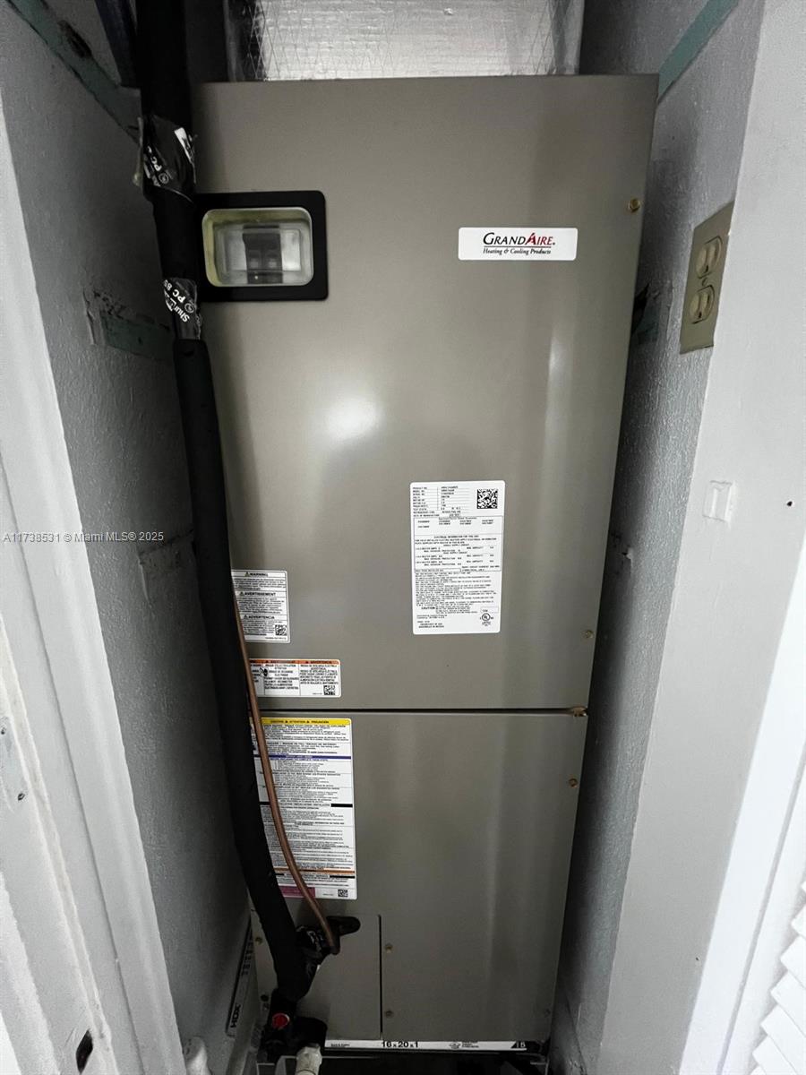 DANIA HEIGHTS EXT - Residential Lease