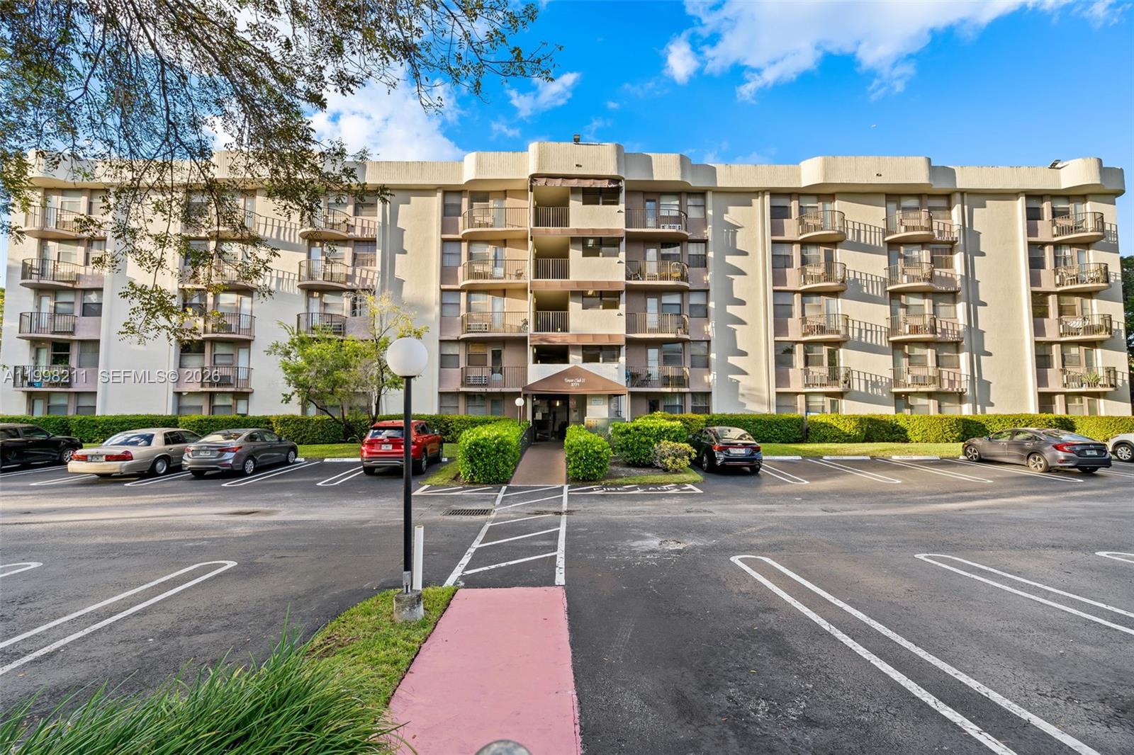 CORAL SPRINGS TOWER CLUB - Residential Lease