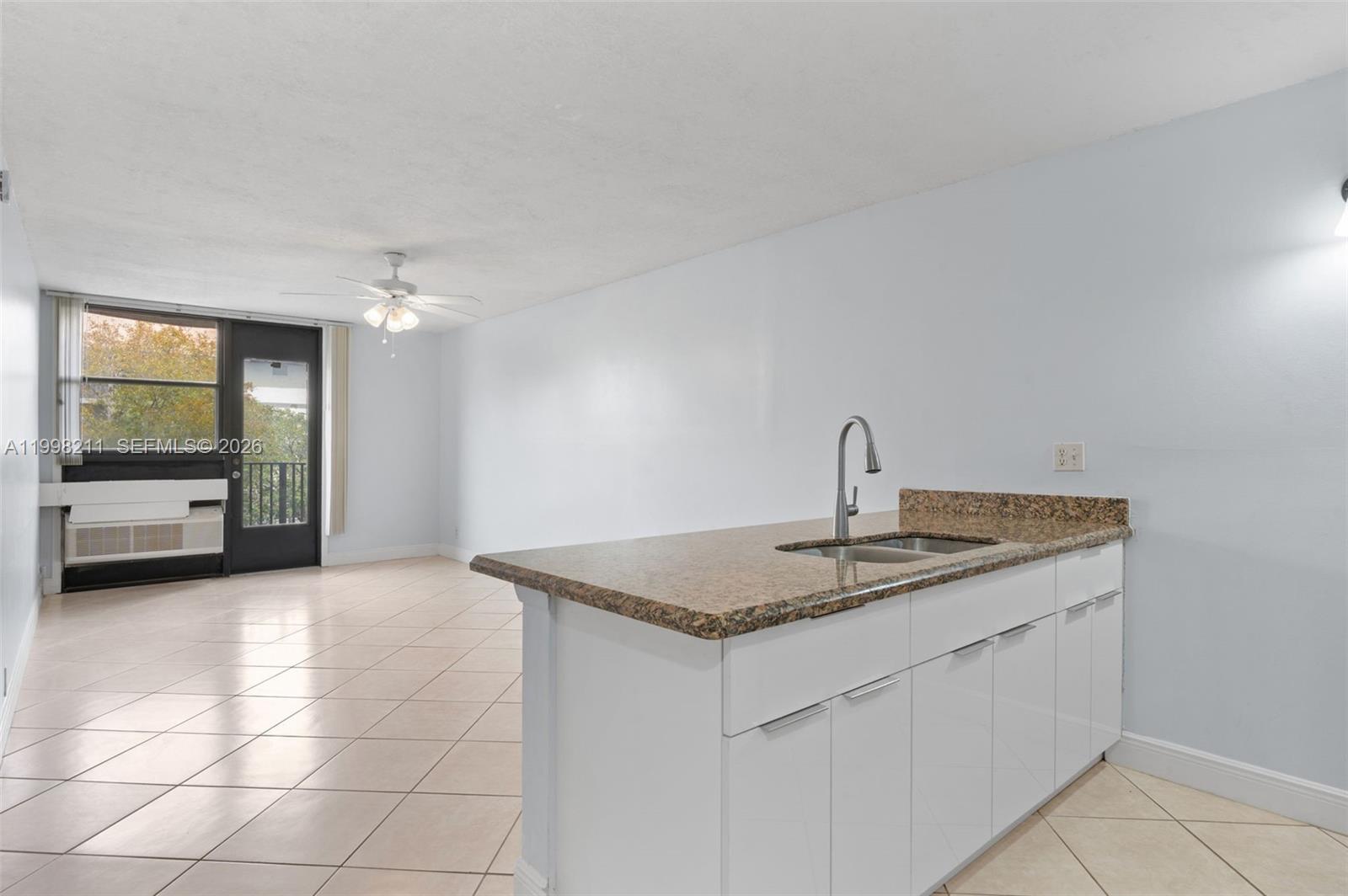 CORAL SPRINGS TOWER CLUB - Residential Lease