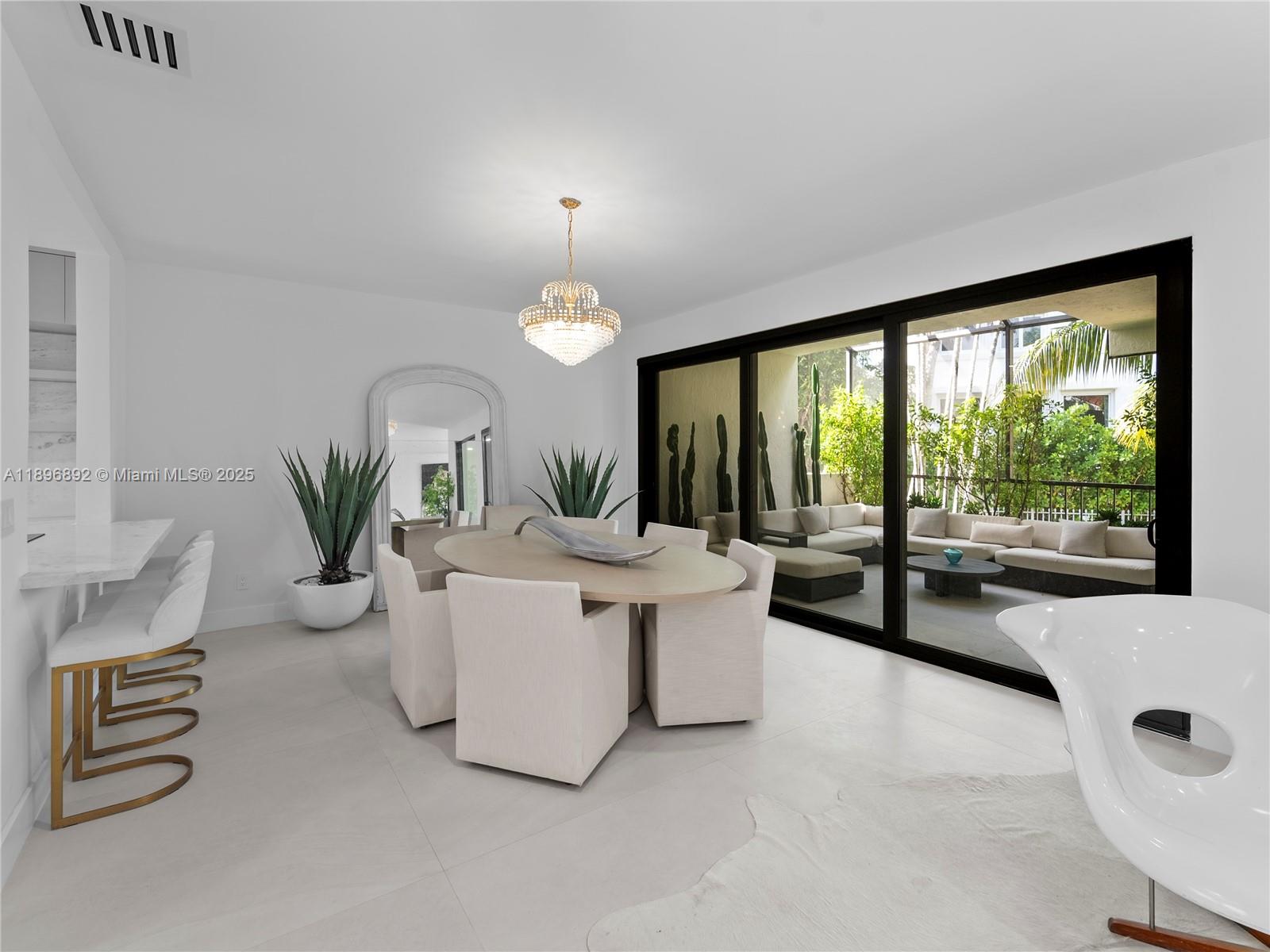 L HERMITAGE - Residential