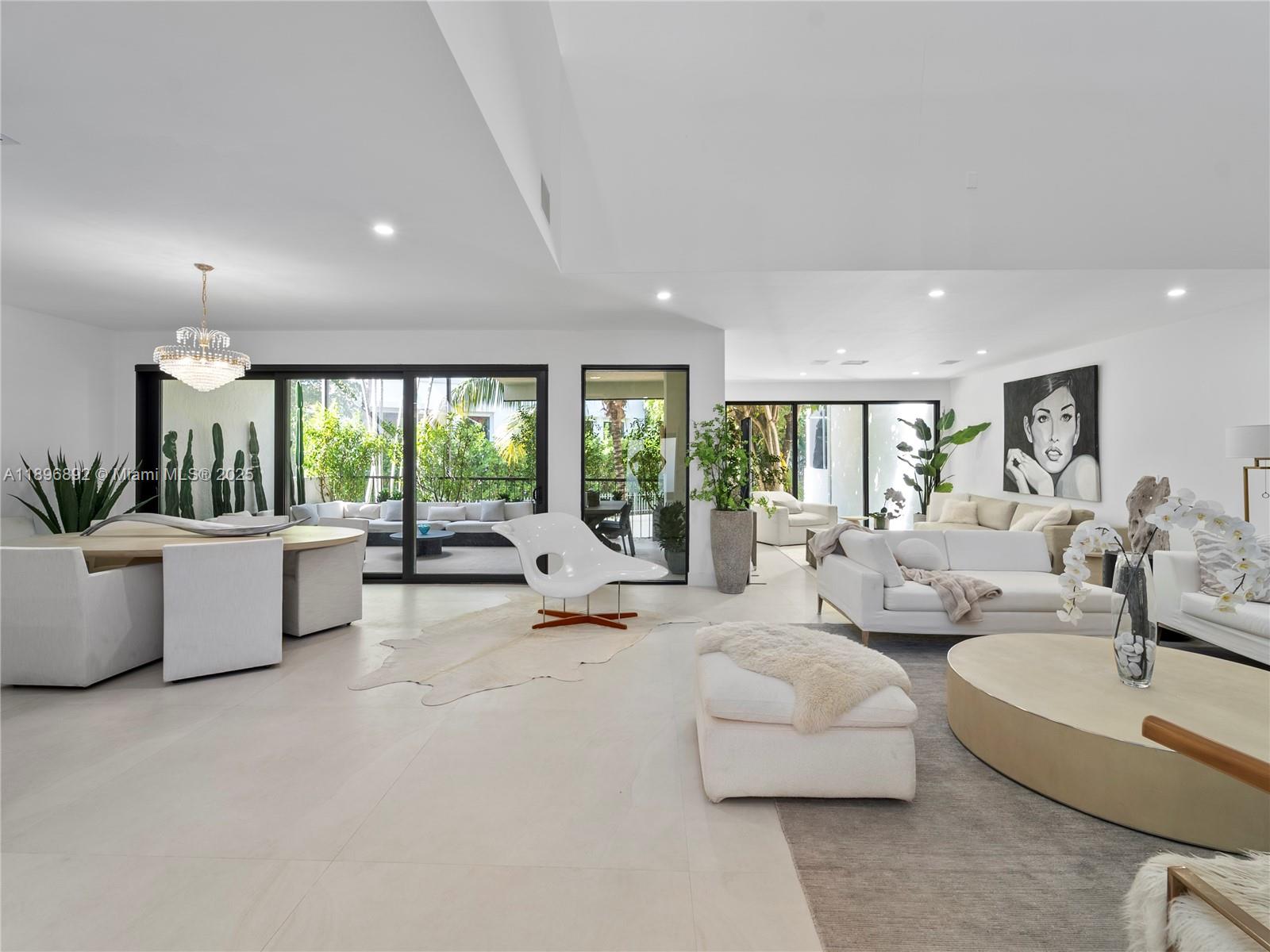 L HERMITAGE - Residential