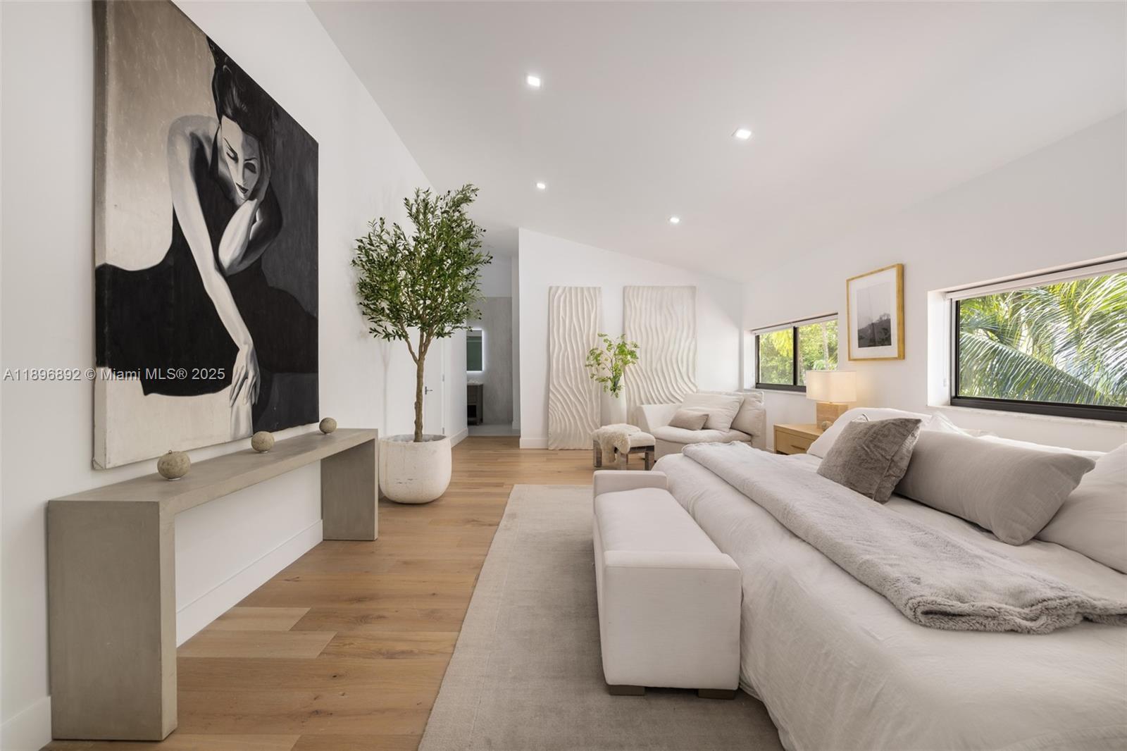 L HERMITAGE - Residential