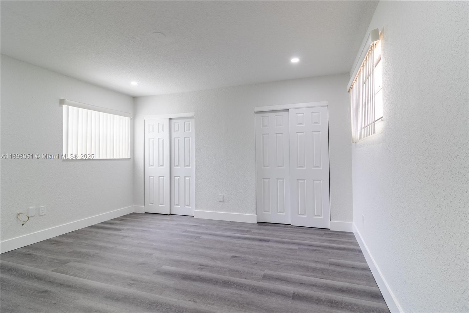 LAGUNA GARDENS CONDO - Residential