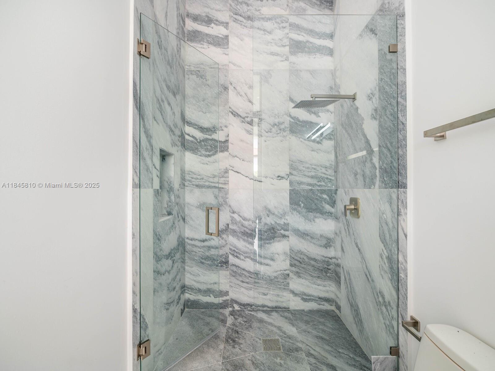 J G HEADS FARMS UNIT A - Residential