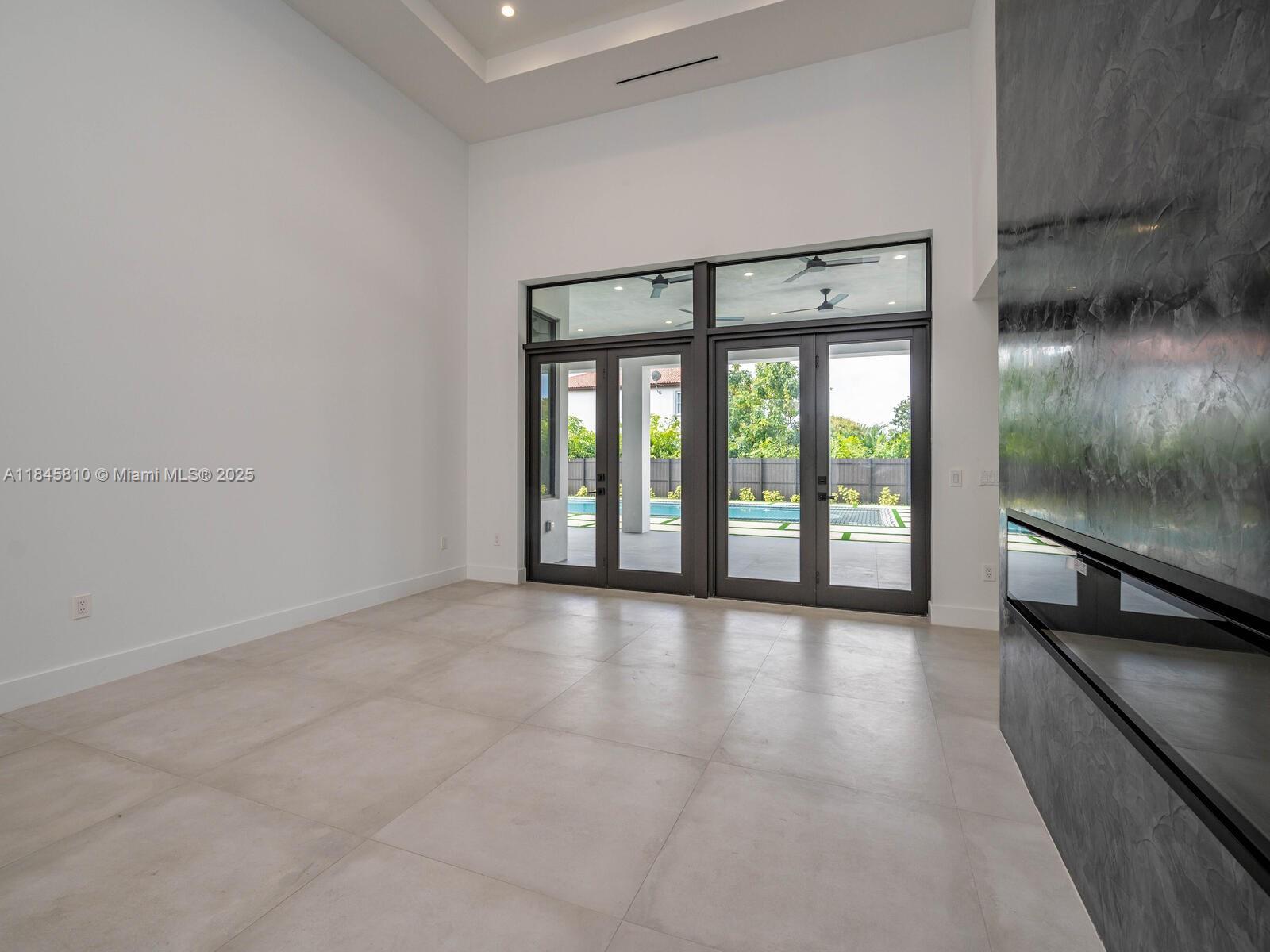 J G HEADS FARMS UNIT A - Residential