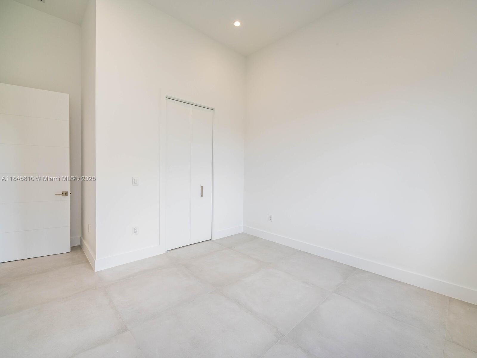 J G HEADS FARMS UNIT A - Residential