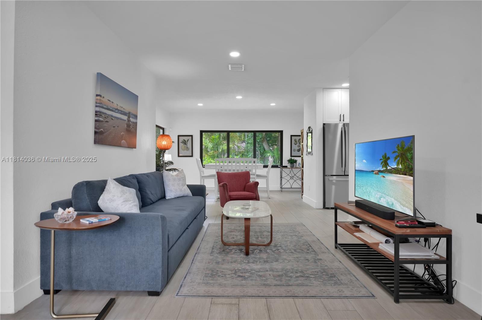 TAMIAMI PLACE PLAN NO 3 - Residential