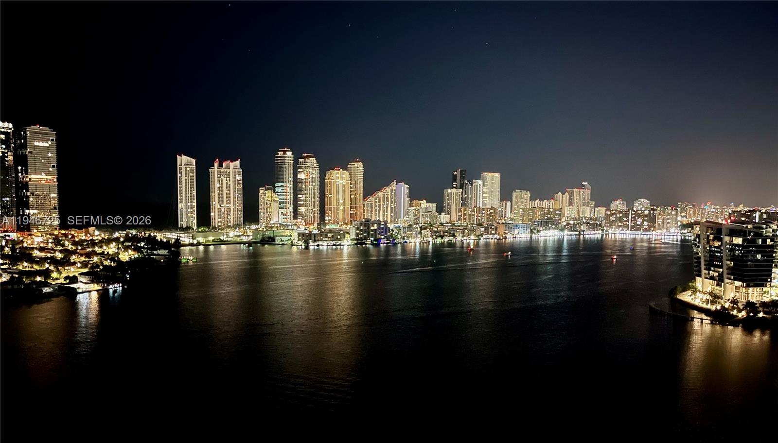 MYSTIC POINTE TOWER 500 C - Residential