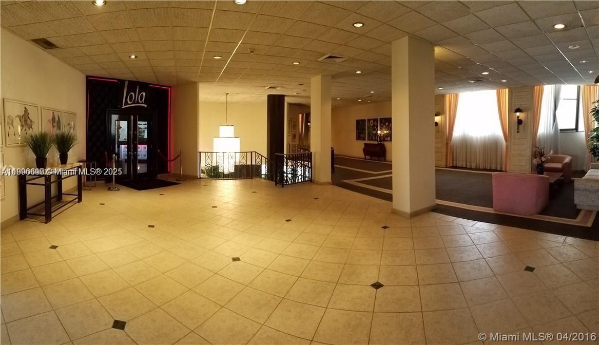 OCEANSIDE PLAZA CONDO - Residential Lease