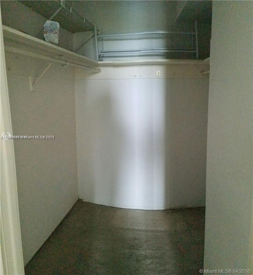 OCEANSIDE PLAZA CONDO - Residential Lease