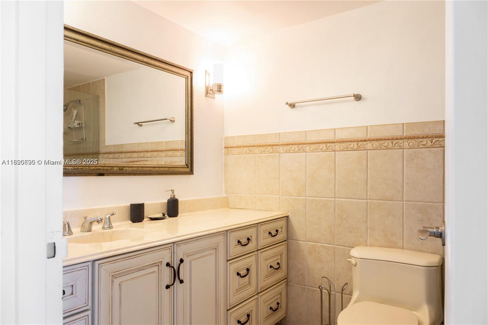 OCEANSIDE PLAZA CONDO - Residential Lease