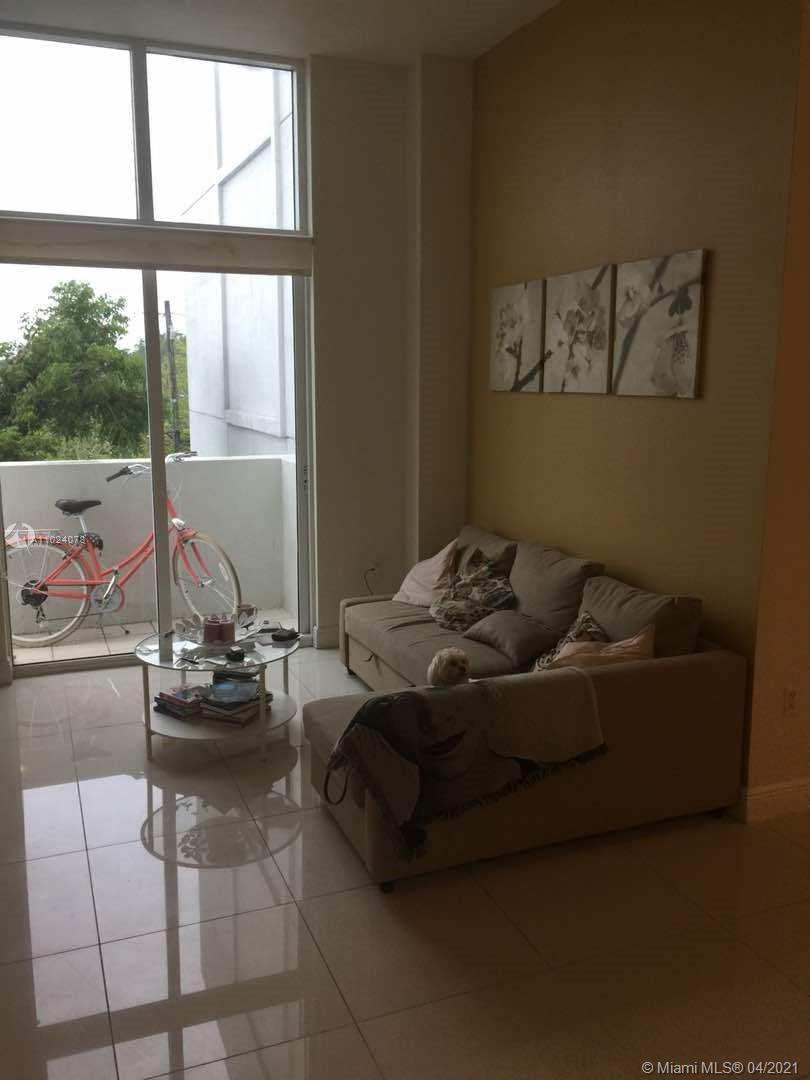 TERRAZAS RIVERPARK VILLAG - Residential Lease