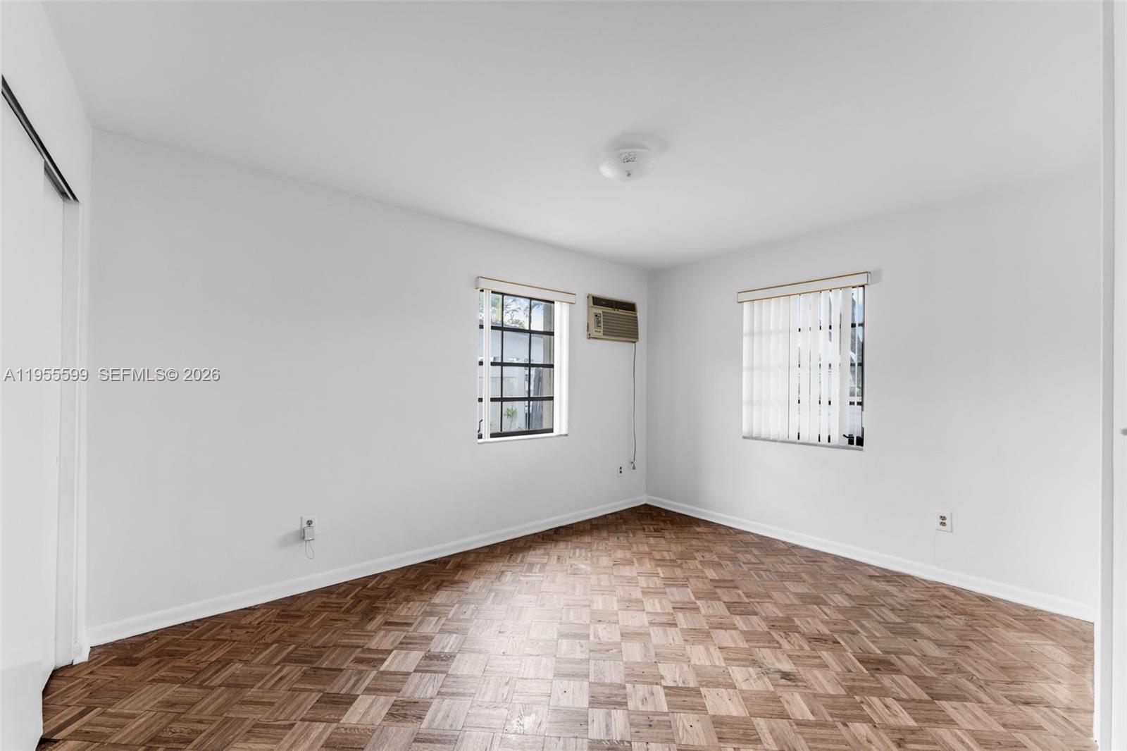 WESTWOOD LAKE 8TH ADDN - Residential