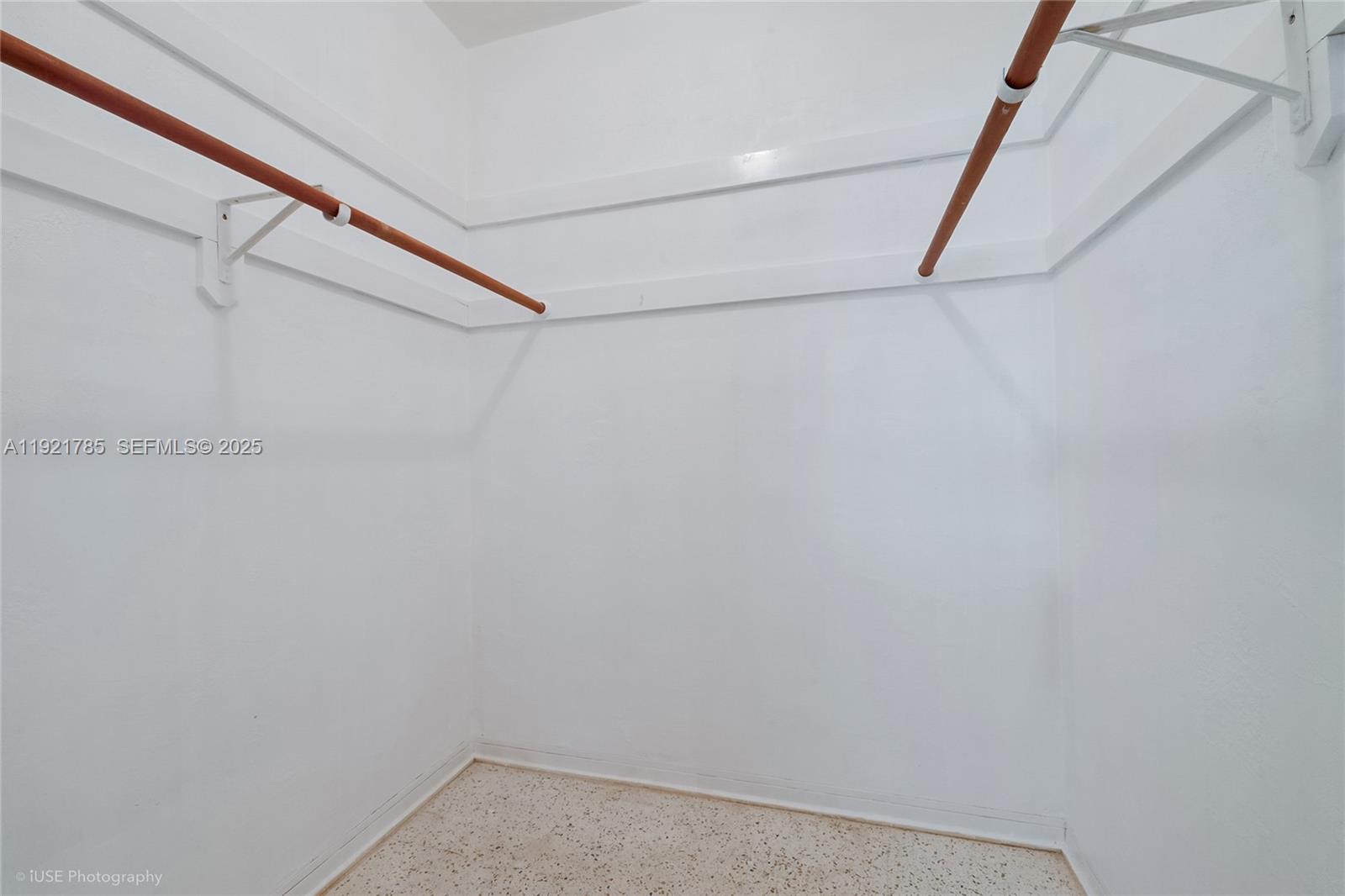 CORAL GABLES SEC B - Residential