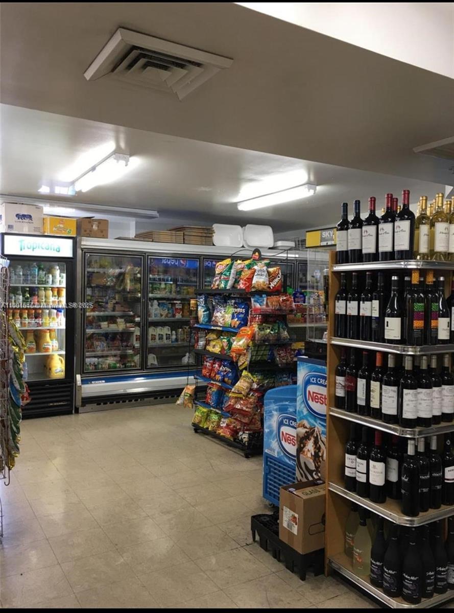 BLUE LAGOON CONDO - Residential Lease