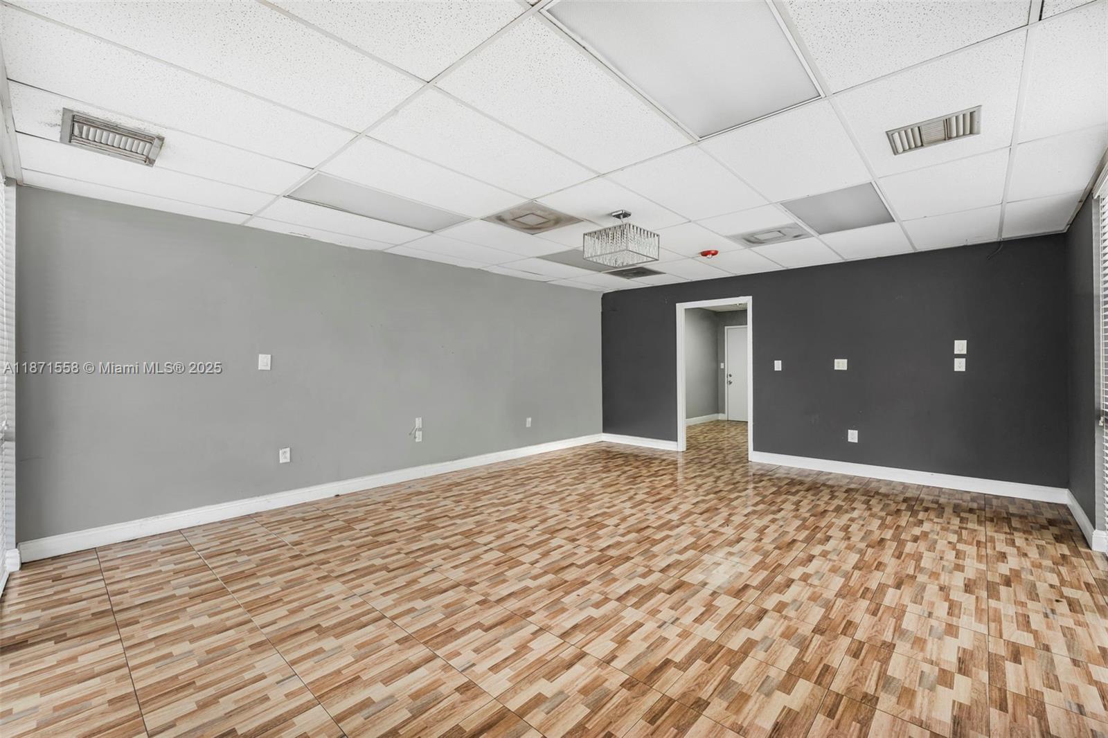 540 NW 165th St Rd #108